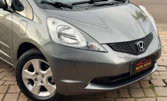 Honda Fit LXL 1.4/ 1.4 Flex 8V/16V 5p Aut. 2011 Flex-7