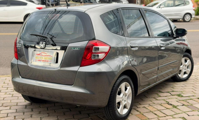 Honda Fit LXL 1.4/ 1.4 Flex 8V/16V 5p Aut. 2011 Flex-4