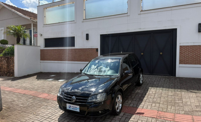 VW - VolksWagen Golf Sportline 1.6 Mi Total Flex 8V 4p 2009 Flex-1