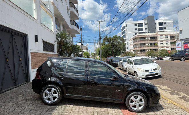VW - VolksWagen Golf Sportline 1.6 Mi Total Flex 8V 4p 2009 Flex-2