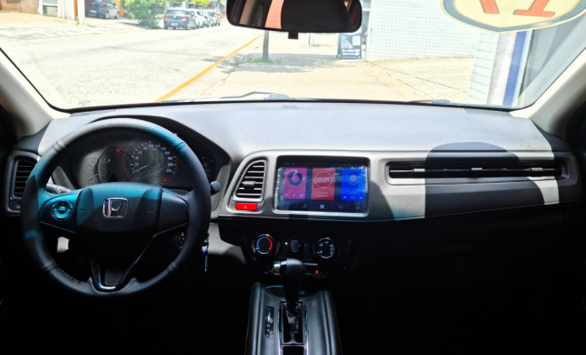 Honda HR-V 2017 LX 1.8 Automático • Couro • Completo • Imperdível!-6