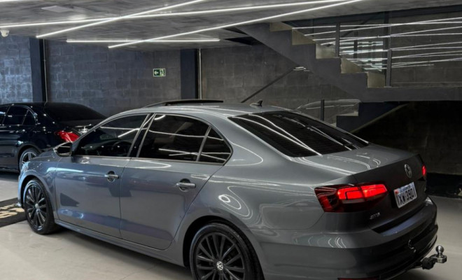 VW - VolksWagen JETTA Comfortline 1.4 TSI 16V 4p Aut. 2017 Gasolina-5