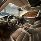 VW - VolksWagen JETTA Comfortline 1.4 TSI 16V 4p Aut. 2017 Gasolina-0