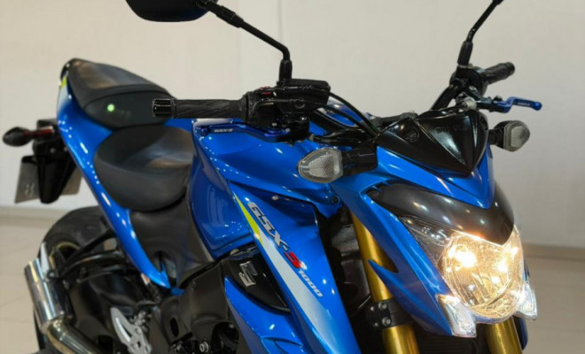 SUZUKI GSX-S 1000 2018 Gasolina-19