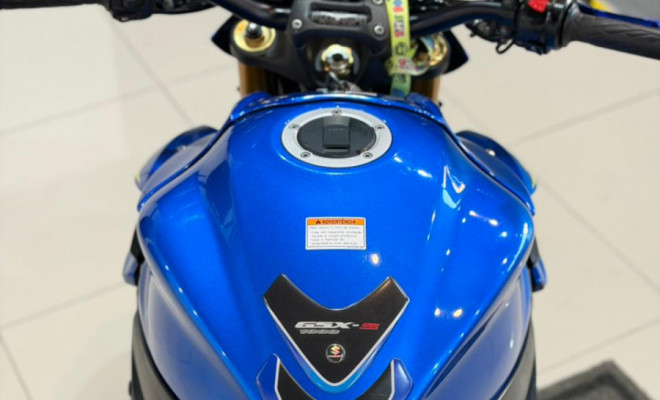 SUZUKI GSX-S 1000 2018 Gasolina-15