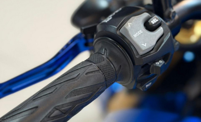 SUZUKI GSX-S 1000 2018 Gasolina-16