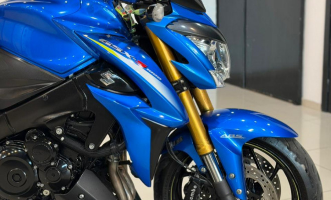 SUZUKI GSX-S 1000 2018 Gasolina-11