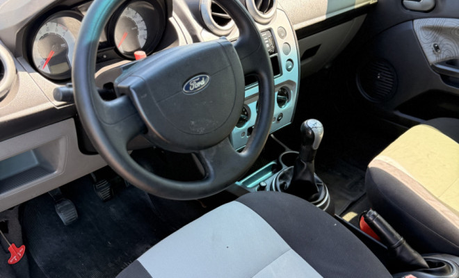 Ford Fiesta Sed. 1.6 8V Flex 4p 2009 Flex-7