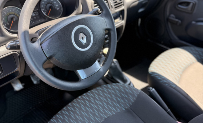 Renault Clio RN/Alizé/Expr./1.0 Hi-Power 16V 5p 2015 Flex-8