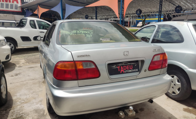 Honda Civic Sedan LX 1.6 16V Mec. 4p 2000 Gasolina-2