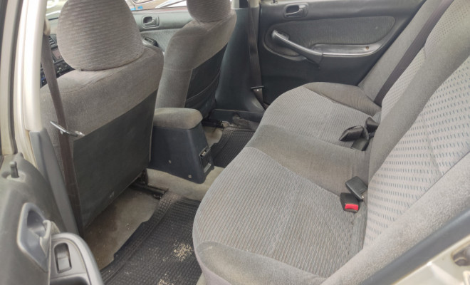 Honda Civic Sedan LX 1.6 16V Mec. 4p 2000 Gasolina-8