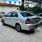 Toyota ETIOS PLATINUM Sed. 1.5 Flex 16V 4p Mec. 2015 Flex-0