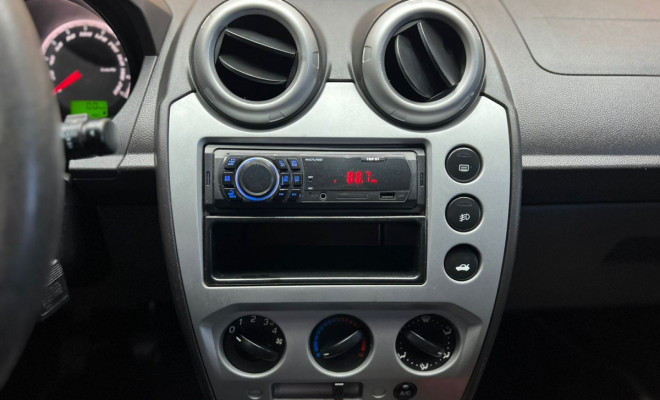 Ford Fiesta 1.6 16V Flex Mec. 5p 2013 Flex-8