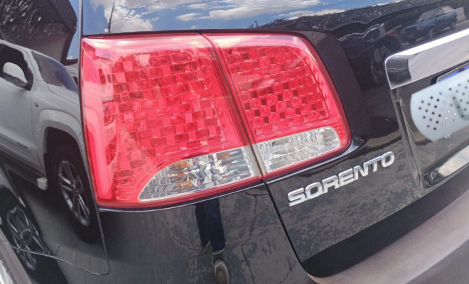 Kia Motors Sorento 2.4 16V 4x2 Aut. 2011 Gasolina-3