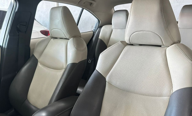 Toyota Corolla Altis Prem. 1.8 Aut. (Híbrido) 2020 Híbrido-13