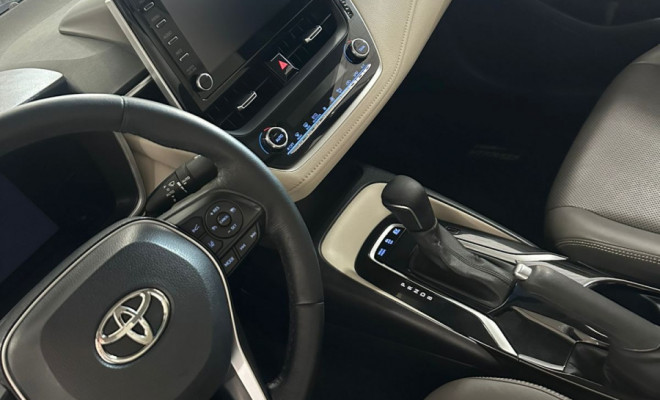 Toyota Corolla Altis Prem. 1.8 Aut. (Híbrido) 2020 Híbrido-8