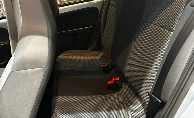 VW - VolksWagen up! move 1.0 TSI Total Flex 12V 5p 2016 Flex-10