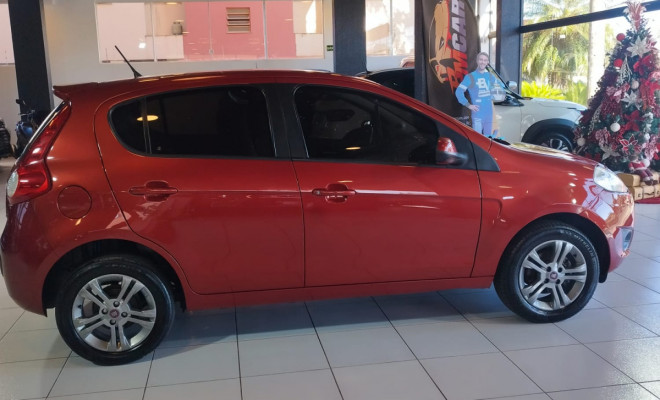 Fiat Palio ESSENCE 1.6 Flex 16V 5p 2013 Flex-2