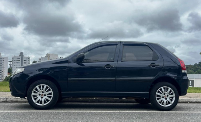 Fiat Palio ELX 1.3 mpi Flex 8V 4p 2004 Flex-6