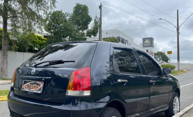 Fiat Palio ELX 1.3 mpi Flex 8V 4p 2004 Flex-8