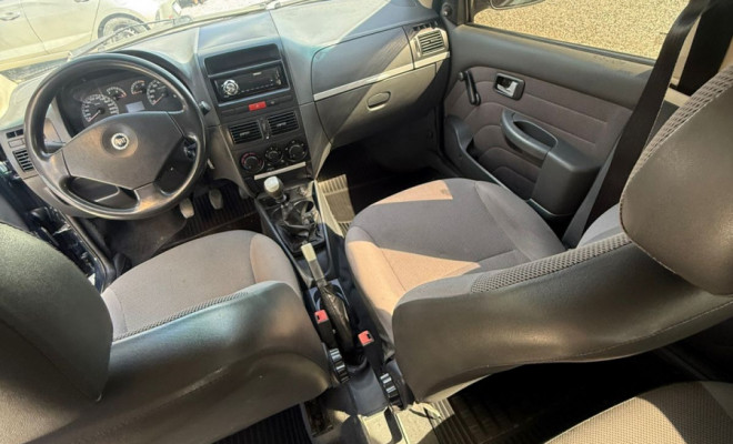 Fiat Palio ELX 1.3 mpi Flex 8V 4p 2004 Flex-1