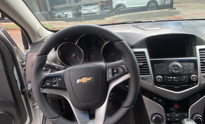 GM - Chevrolet CRUZE LTZ 1.8 16V FlexPower 4p Aut. 2015 Flex-5