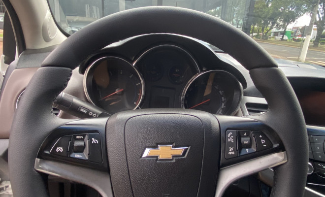 GM - Chevrolet CRUZE LTZ 1.8 16V FlexPower 4p Aut. 2015 Flex-10