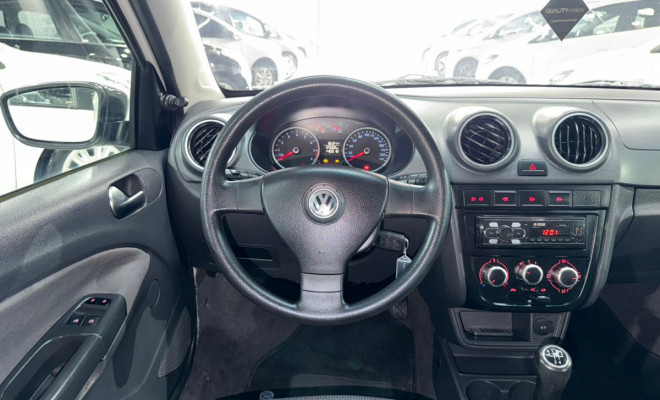 VW - VolksWagen Gol (novo) 1.6 Power/Highi T.Flex 8v 4P 2010 Flex-7