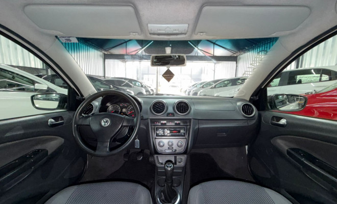 VW - VolksWagen Gol (novo) 1.6 Power/Highi T.Flex 8v 4P 2010 Flex-5