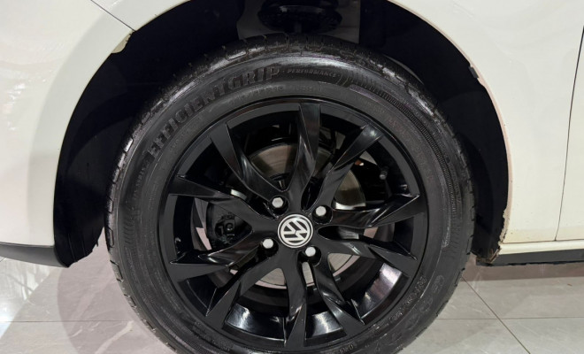 VW - VolksWagen Gol (novo) 1.6 Power/Highi T.Flex 8v 4P 2010 Flex-11