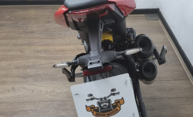 DUCATI MONSTER 937cc 2023 Gasolina-10