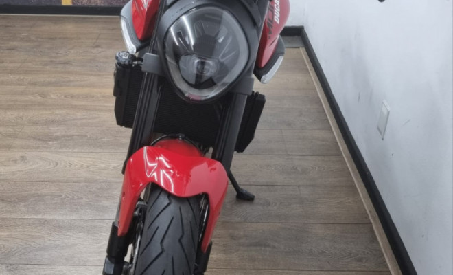 DUCATI MONSTER 937cc 2023 Gasolina-1