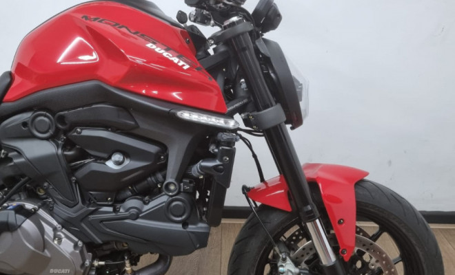 DUCATI MONSTER 937cc 2023 Gasolina-6
