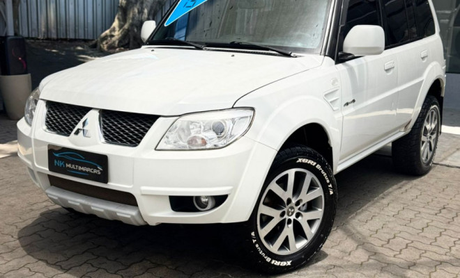 Mitsubishi Pajero TR4 2.0/ 2.0 Flex 16V 4x4 Aut. 2013 Flex-1