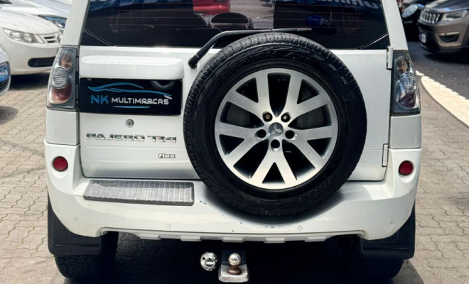 Mitsubishi Pajero TR4 2.0/ 2.0 Flex 16V 4x4 Aut. 2013 Flex-2