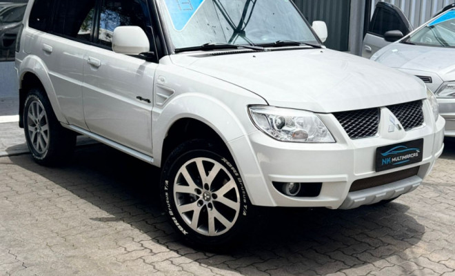 Mitsubishi Pajero TR4 2.0/ 2.0 Flex 16V 4x4 Aut. 2013 Flex-0