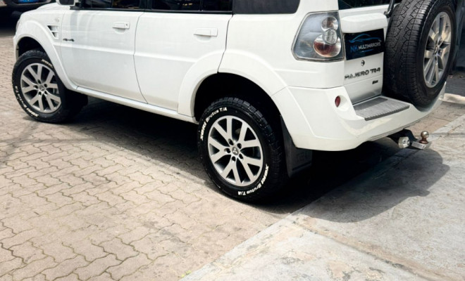 Mitsubishi Pajero TR4 2.0/ 2.0 Flex 16V 4x4 Aut. 2013 Flex-3