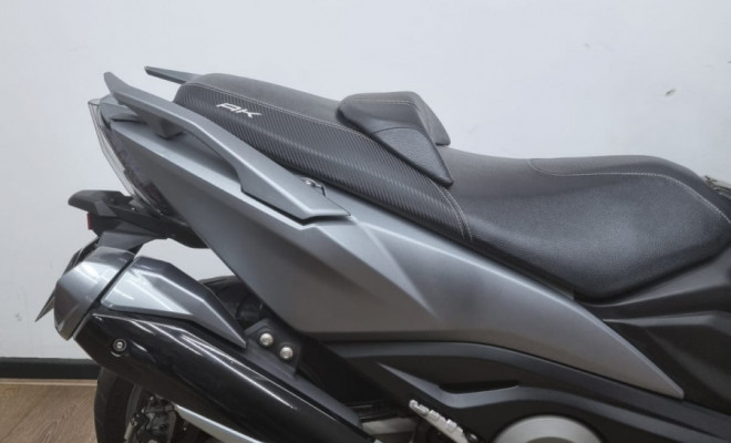 KYMCO AK 550i ABS 2021 Gasolina-5