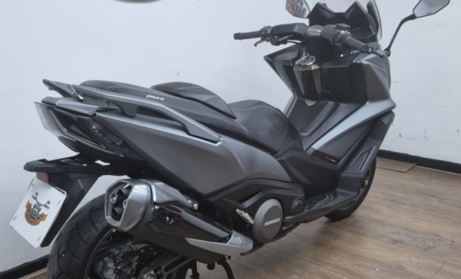KYMCO AK 550i ABS 2021 Gasolina-9