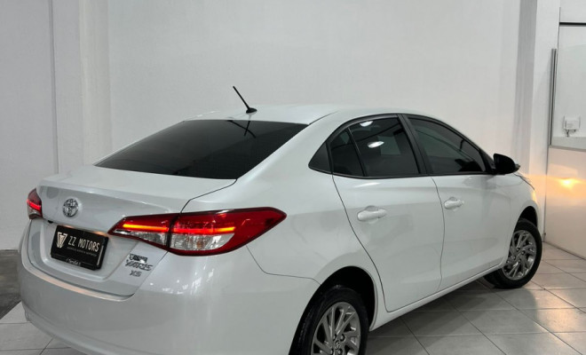 Toyota YARIS XS Sedan 1.5 Flex Aut. 2024-4