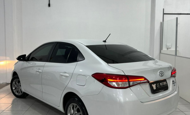 Toyota YARIS XS Sedan 1.5 Flex Aut. 2024-5