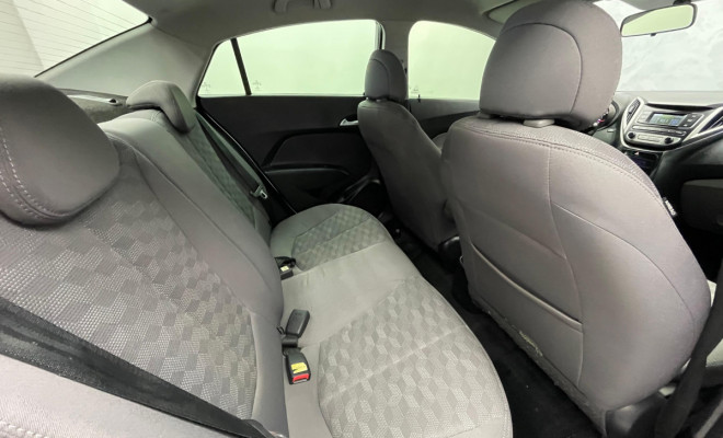 Hyundai HB20S Premium 1.6 Flex 16V Aut. 4p 2017 Flex-8