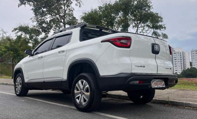 Fiat Toro Freedom Road 1.8 16V Flex Aut. 2018 Flex-4