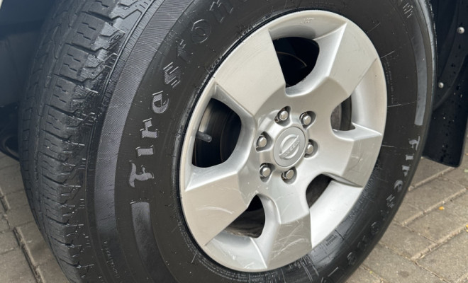 Nissan Frontier LE CD 4x4 2.5 TB Diesel Aut. 2013 Diesel-3