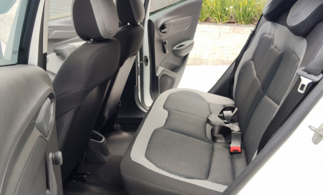 GM - Chevrolet ONIX HATCH LS 1.0 8V FlexPower 5p Mec. 2016 Flex-11