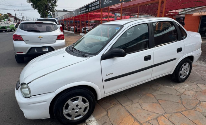 GM - Chevrolet Classic Life/LS 1.0 VHC FlexP. 4p 2010 Flex-5