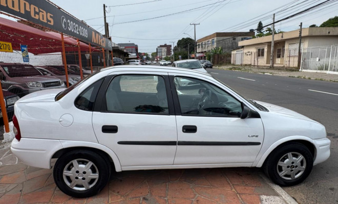 GM - Chevrolet Classic Life/LS 1.0 VHC FlexP. 4p 2010 Flex-3