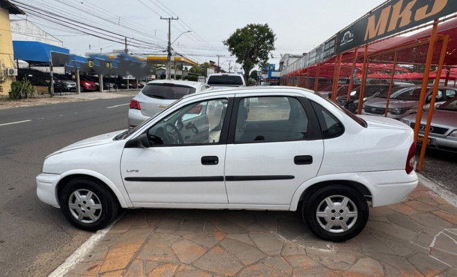 GM - Chevrolet Classic Life/LS 1.0 VHC FlexP. 4p 2010 Flex-2