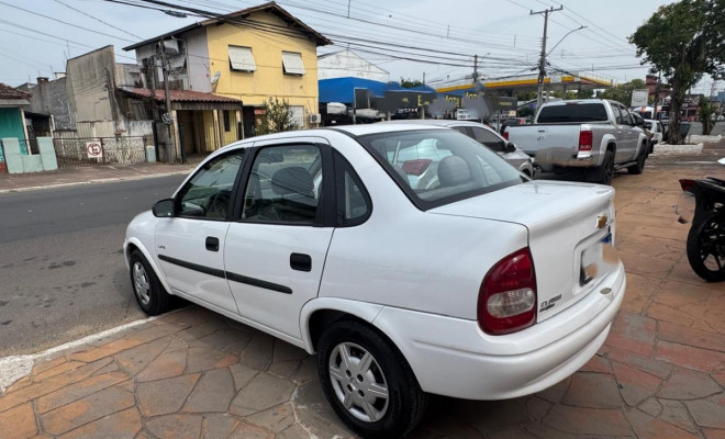 GM - Chevrolet Classic Life/LS 1.0 VHC FlexP. 4p 2010 Flex-6