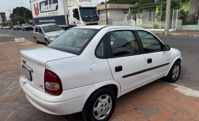 GM - Chevrolet Classic Life/LS 1.0 VHC FlexP. 4p 2010 Flex-1